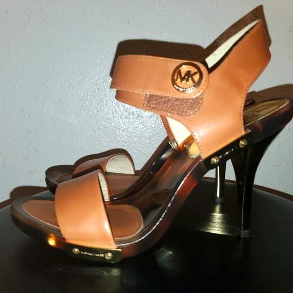 Michael Kors Marble Leather Heels Sandals 7 - Picture 8 of 16